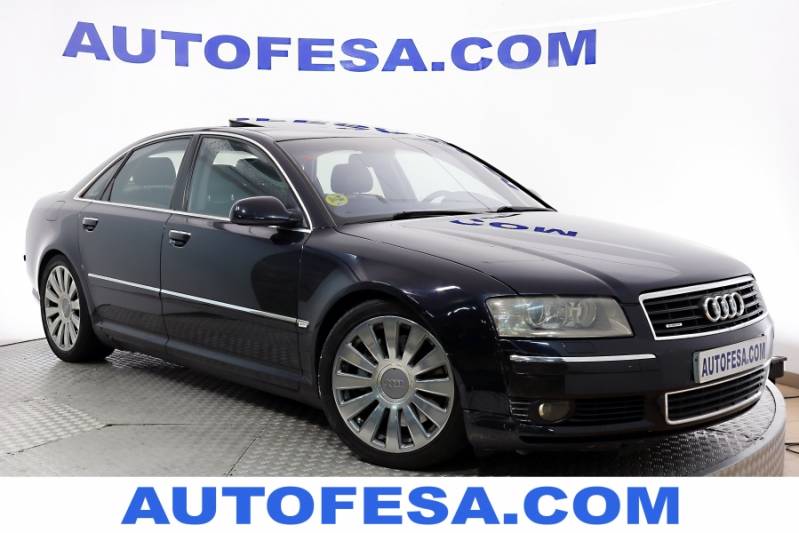 Audi A8 4.2 335cv quattro 4p Auto