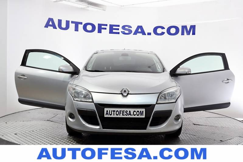 Renault Megane Coupe 1.5 DCI 110cv 3p