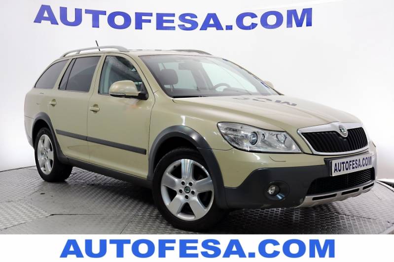 Skoda Octavia Scout 2.0 TDI 140cv 5p 4x4