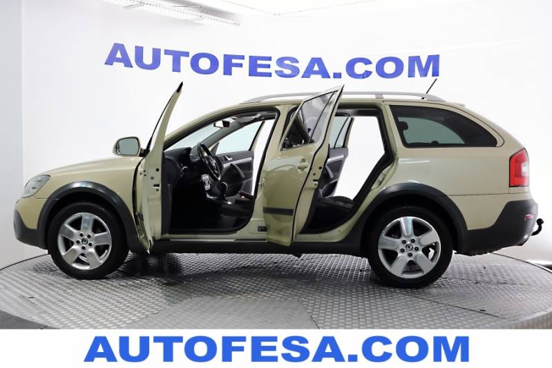 Skoda Octavia Scout 2.0 TDI 140cv 5p 4x4