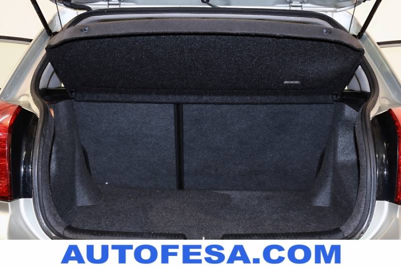 Toyota Corolla 1.6 VVT-i 110cv Sol 3p