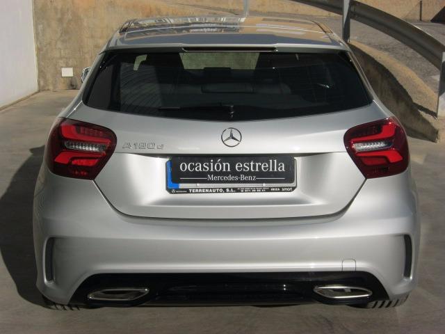 Mercedes-Benz A 180 d AMG Line