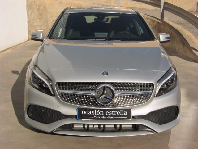 Mercedes-Benz A 180 d AMG Line