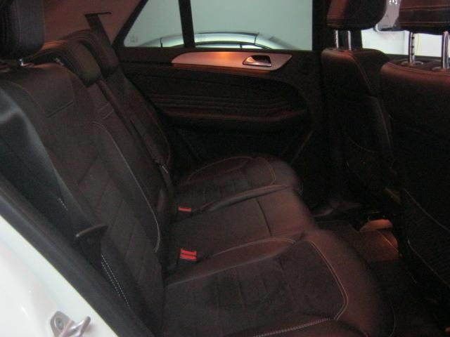 Mercedes-Benz ML 350 BlueTec 4M 7G Plus