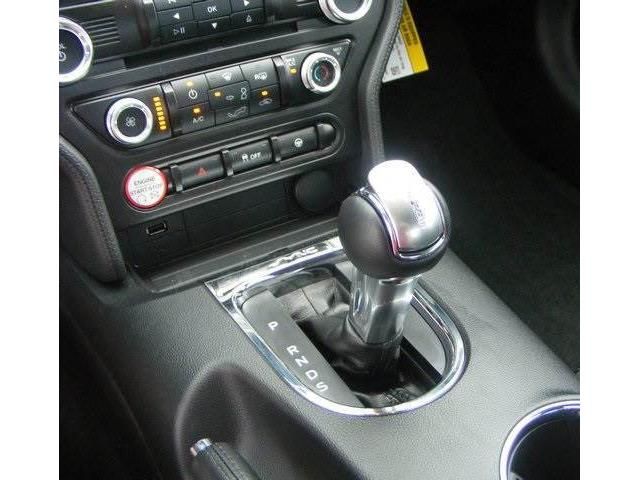 Ford Mustang V6