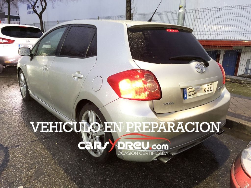 Toyota Auris 2.2 D-4D Sport