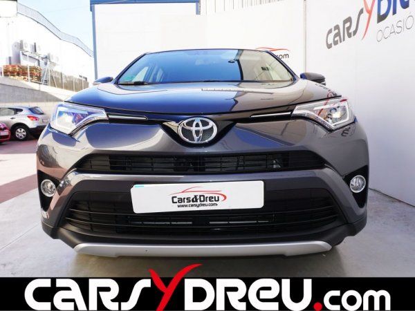 Toyota RAV 4 2.0D 150D 2WD Advance Pack Drive