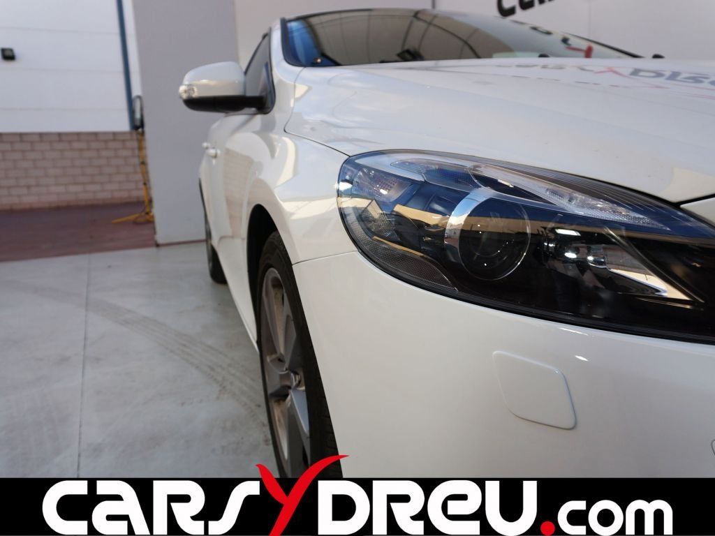 Volvo V40 1.6 D2 Momentum