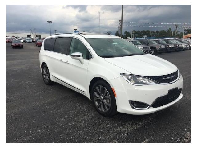 Chrysler Pacifica .