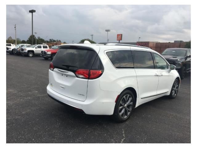 Chrysler Pacifica .