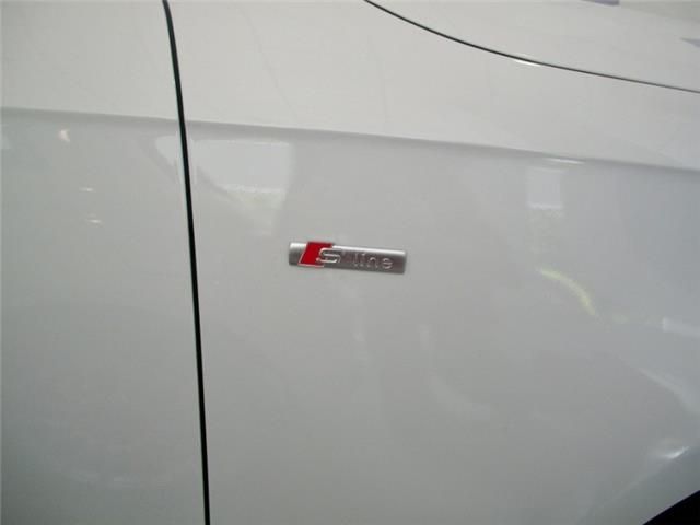 Audi A4 Avant 2.0 TDI S line edition Multitronic Xenon LED