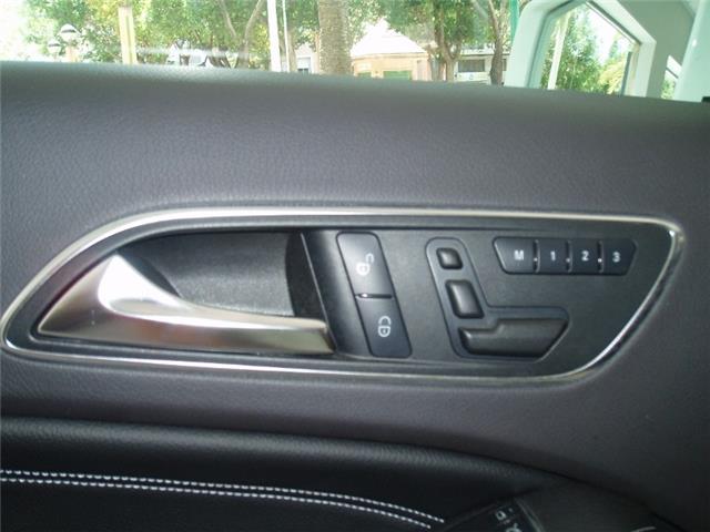 Mercedes-Benz A 180 CDI BlueEFFICIENCY SPORT Automático. Navi Camara