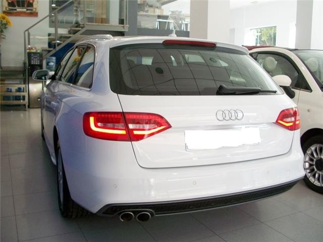 Audi A4 Avant 2.0 TDI S line edition Multitronic Xenon LED