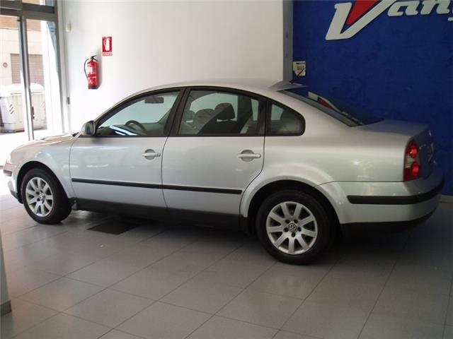 Volkswagen Passat 1.9TDI Comfortline 130 CV