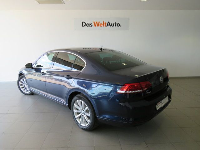 Volkswagen Passat 2.0 TDI Advance DSG BMT 110 kW (150 CV)