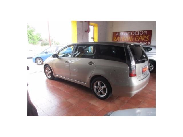 Mitsubishi Grandis 2.0DI-D Instyle