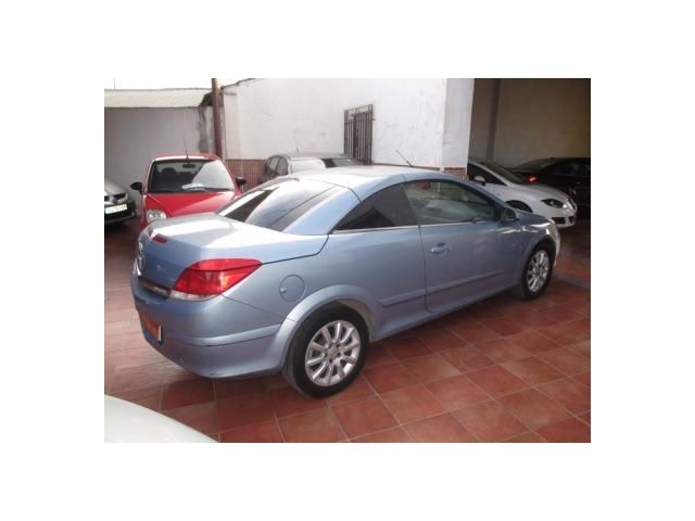 Opel Astra Twin Top 1.9CDTi Enjoy