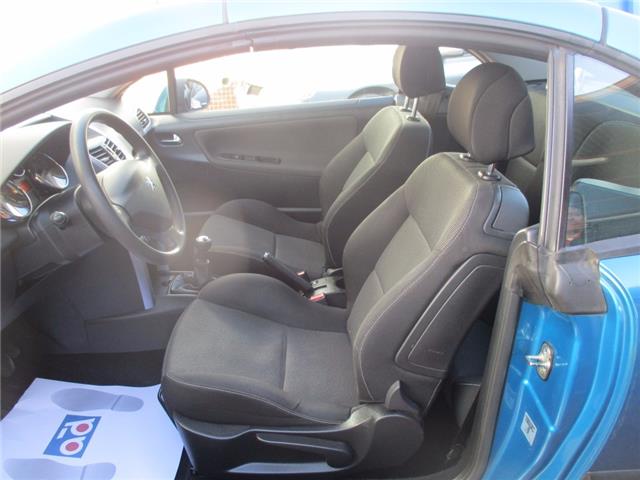 Peugeot 207 CC 1.6 VTi