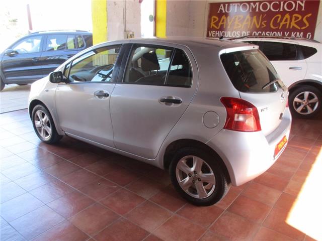 Toyota Yaris 1.3 VVT-i