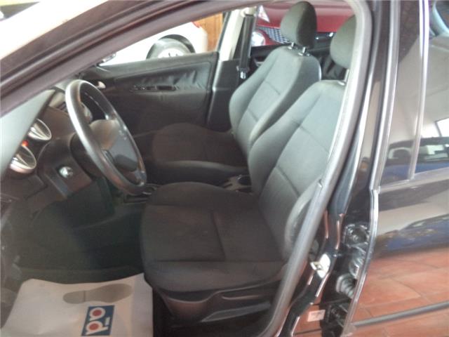 Peugeot 207 1.4i Urban 75