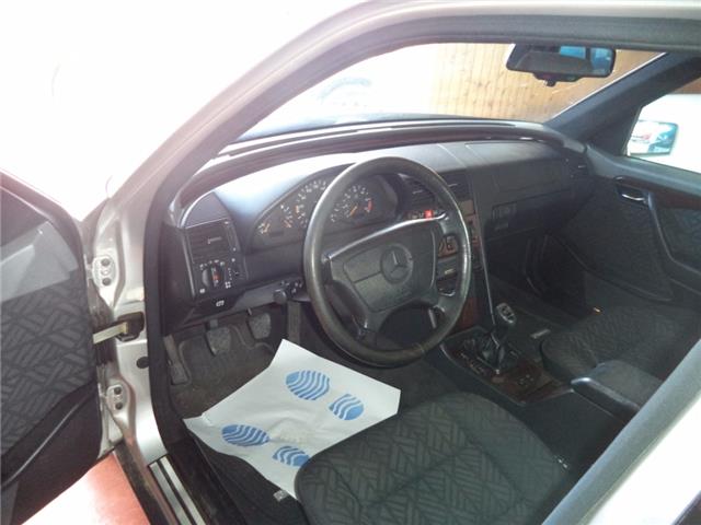 Mercedes-Benz C 250 D Elegance