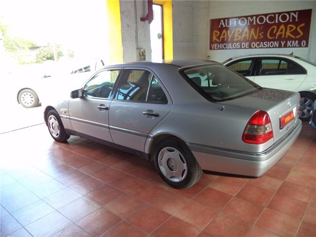 Mercedes-Benz C 250 D Elegance