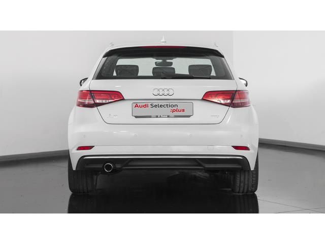 Audi a3 Sportback 1.6 TDI Design Edition S troni