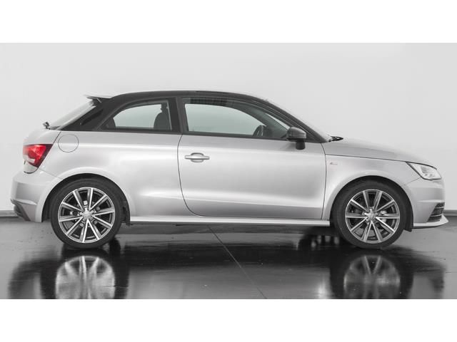 Audi A1 1.6 TDI Adrenalin 85 kW (116 C