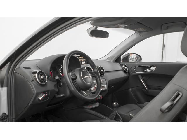 Audi A1 1.6 TDI Adrenalin 85 kW (116 C