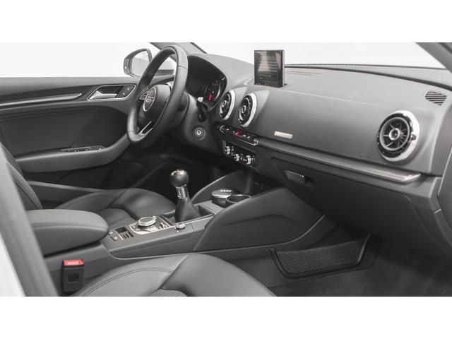 Audi a3 Sedan 1.6 TDI Design Edition 81 kW (
