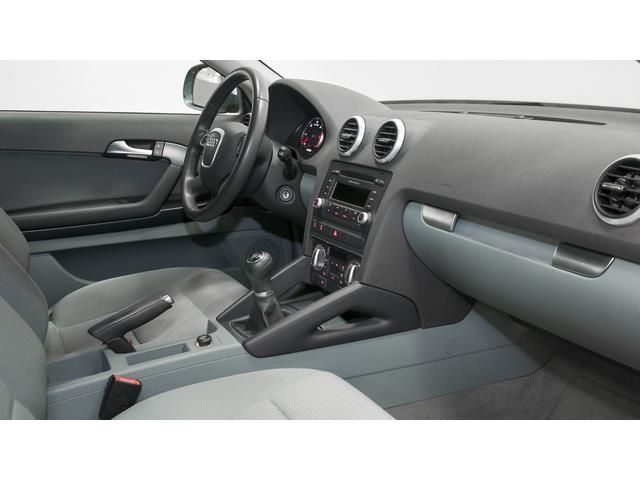 Audi a3 Sportback 1.6 TDI Sportback Attraction 7