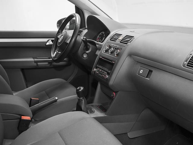 Volkswagen Touran 1.6 TDI Edition Bluemotion Tec