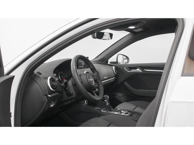Audi a3 Sedan 1.6 TDI sport edition S-tronic