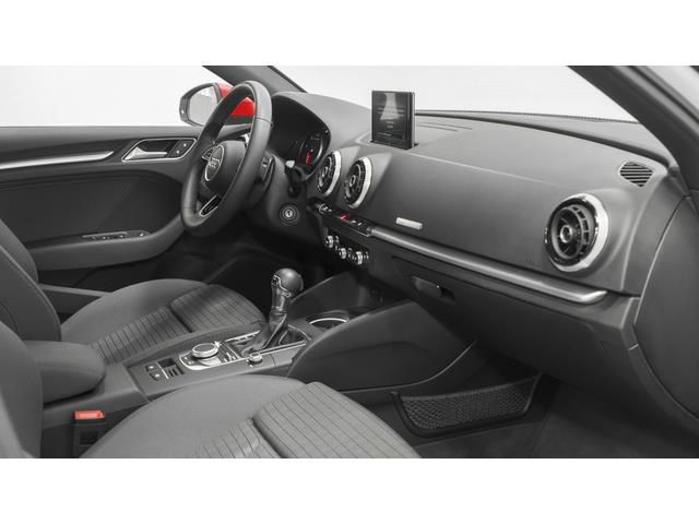 Audi a3 Sedan 1.6 TDI sport edition S-tronic