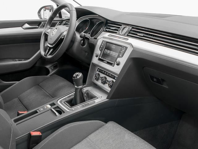 Volkswagen Passat Variant 2.0 TDI BMT Advance 110 kW (15