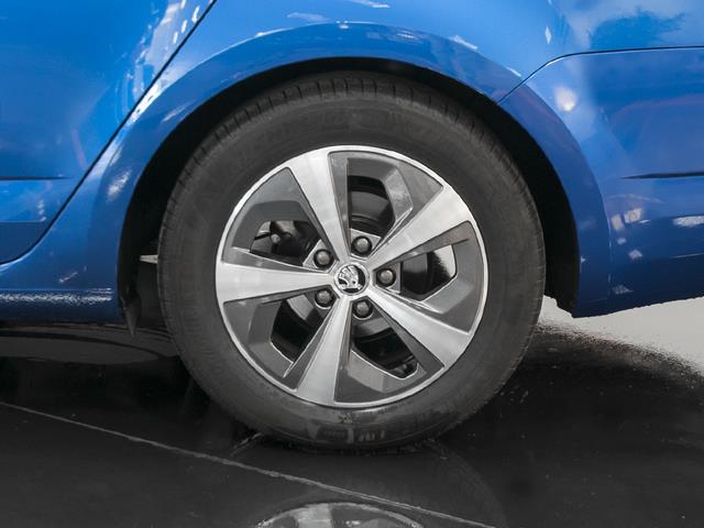 Skoda Octavia Combi 1.6 TDI Ambition Greenline 81