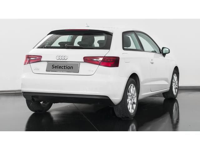 Audi a3 1.6 TDI Attraction 77 kW (105