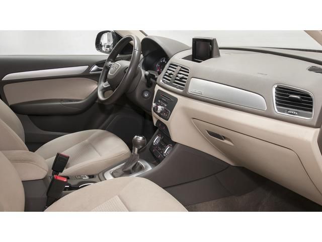 Audi Q3 2.0 TDI Attraction quattro S-T