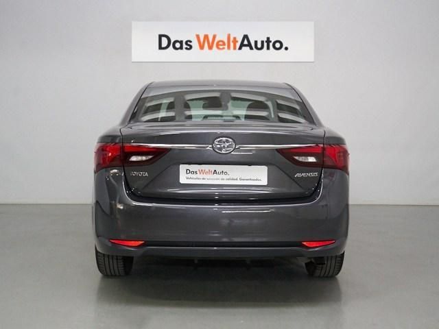 Toyota Avensis Avensis Diesel 150D Advance
