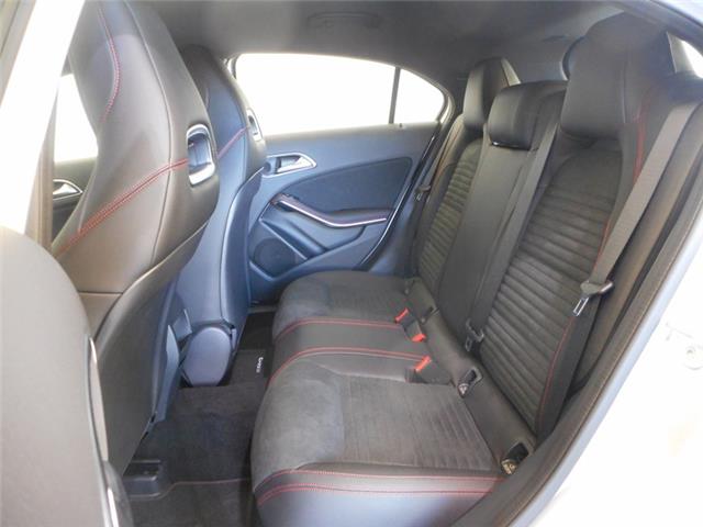 Mercedes-Benz A 200 d AMG Line