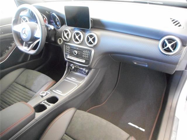 Mercedes-Benz A 200 d AMG Line