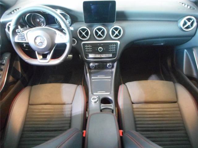 Mercedes-Benz A 200 d AMG Line