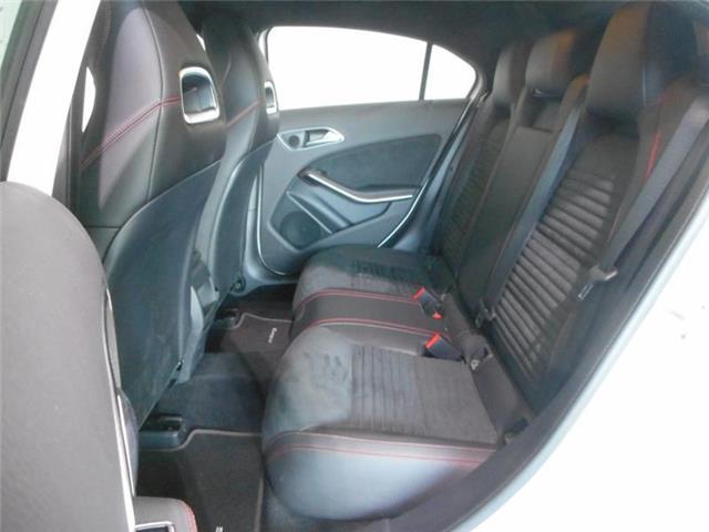 Mercedes-Benz A 200 d AMG Line
