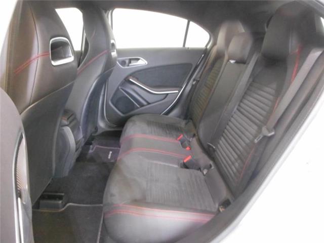 Mercedes-Benz A 200 d AMG Line