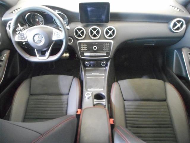 Mercedes-Benz A 200 d AMG Line