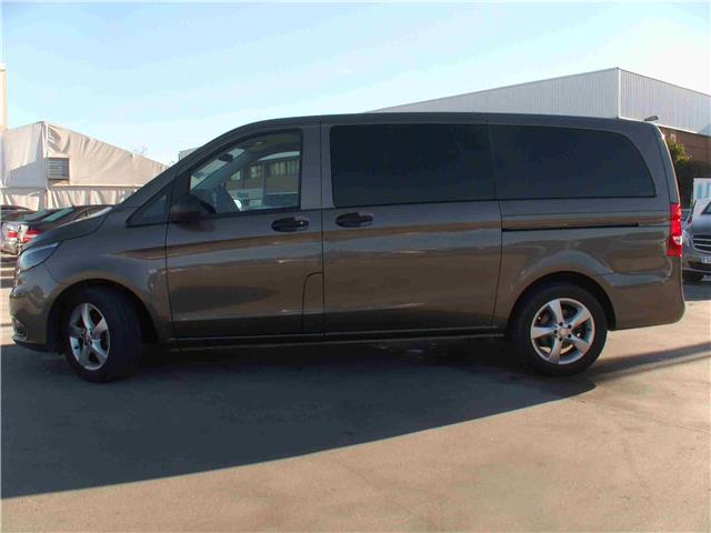 Mercedes-Benz Vito Furgón 114 BT Tourer Pro Larga