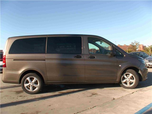 Mercedes-Benz Vito Furgón 114 BT Tourer Pro Larga