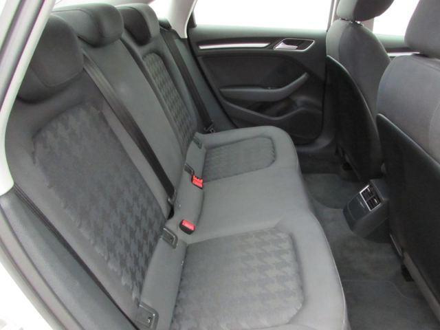 Audi a3 Sedan A3 SedÃ¡n 1.6TDI CD Attraction