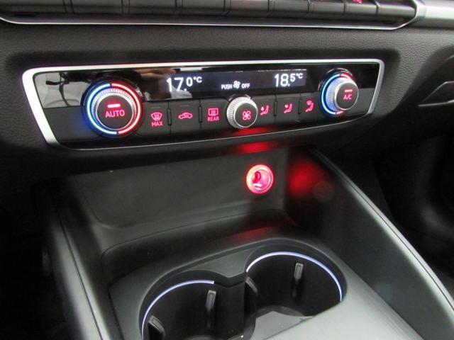 Audi a3 Sedan A3 SedÃ¡n 1.6TDI CD Attraction