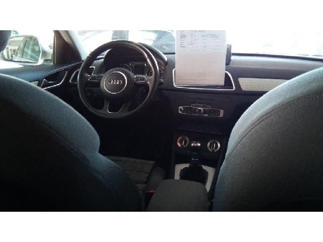 Audi Q3 AMBITION 140CV
